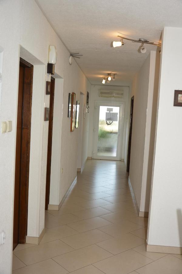 Apartment Rita Senj  Buitenkant foto