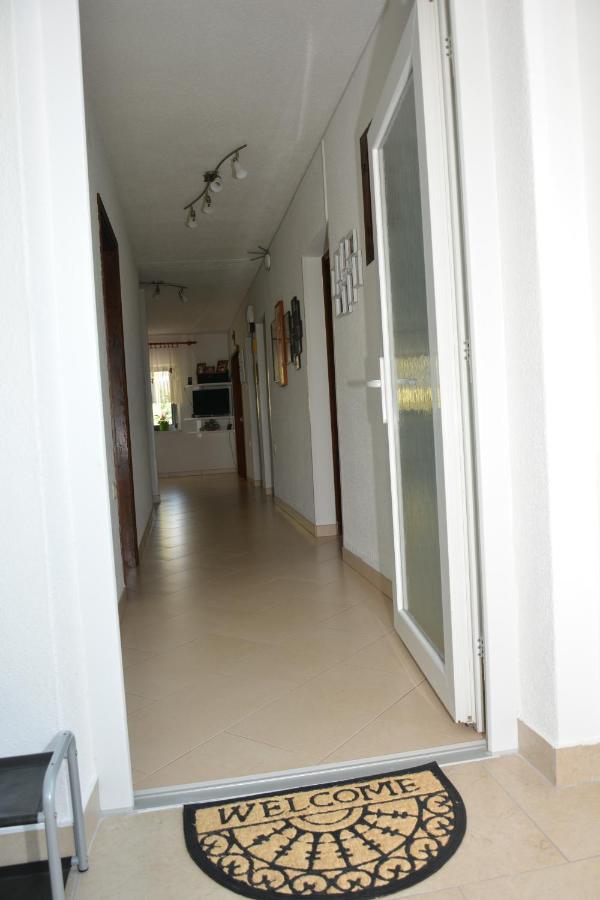 Apartment Rita Senj  Buitenkant foto