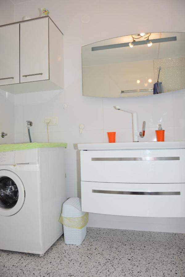 Apartment Rita Senj  Buitenkant foto